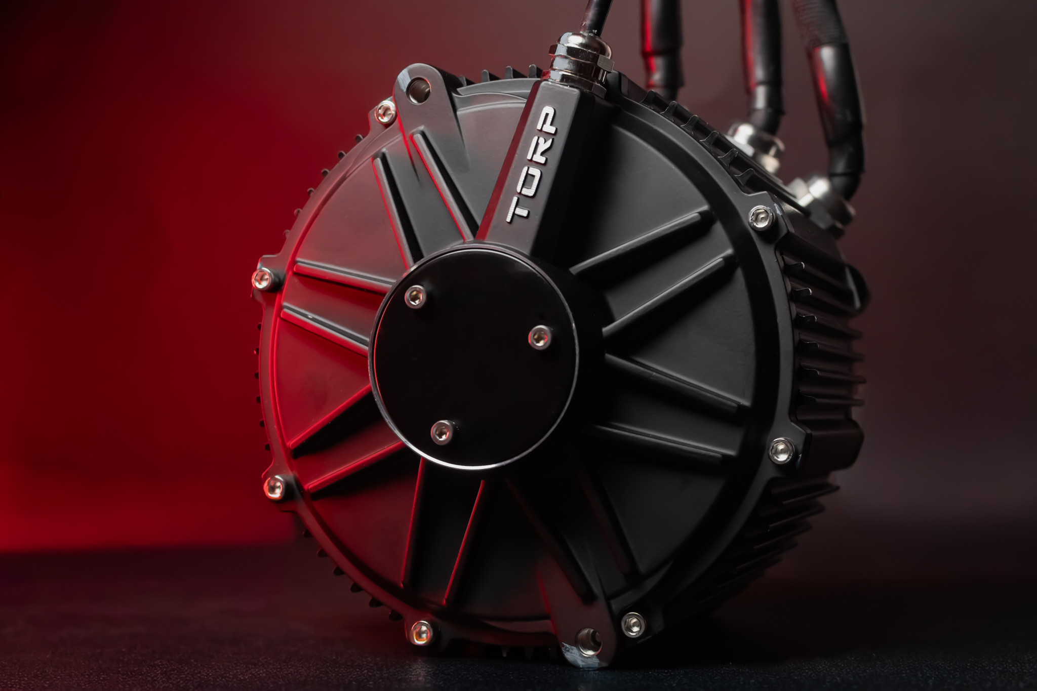 Torp TM50 Pro variklis Sur-Ron Ultra Bee montavimo pusė