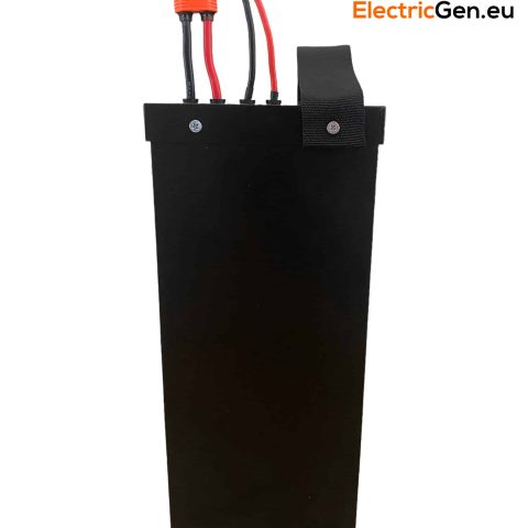 60V 84Ah SurRon akumuliatorius 16kW metaliniame korpuse, vaizdas iš šono