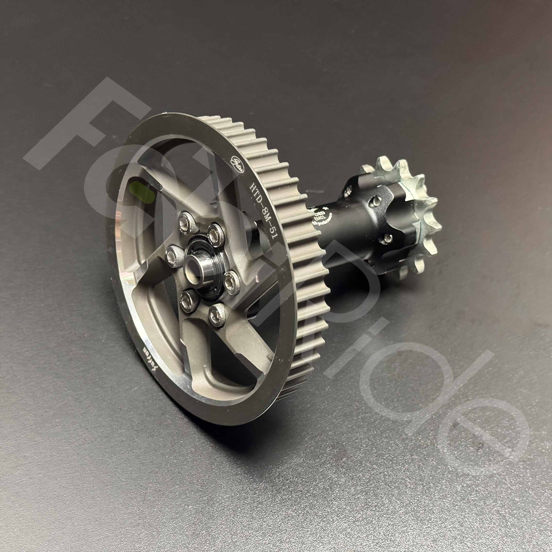 Sur-Ron Light Bee jackshaft tarpinio veleno mazgas su dantytu skriemuliu ir žvaigždute